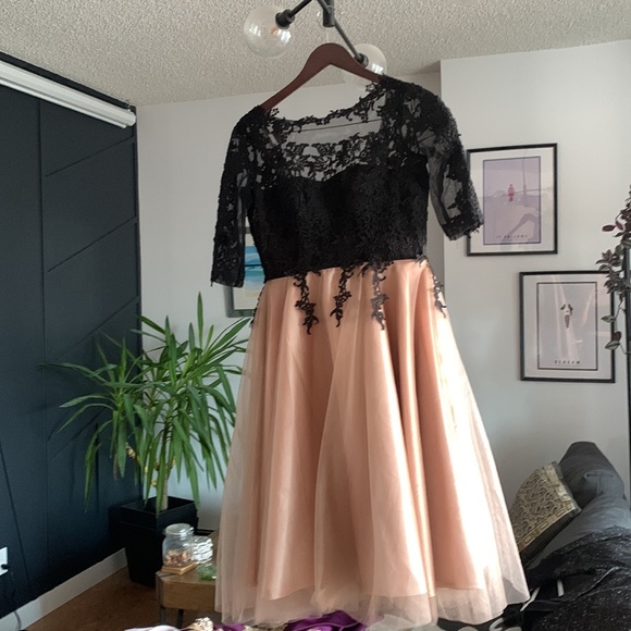 Dresses & Skirts - TS Couture Occasion Dress